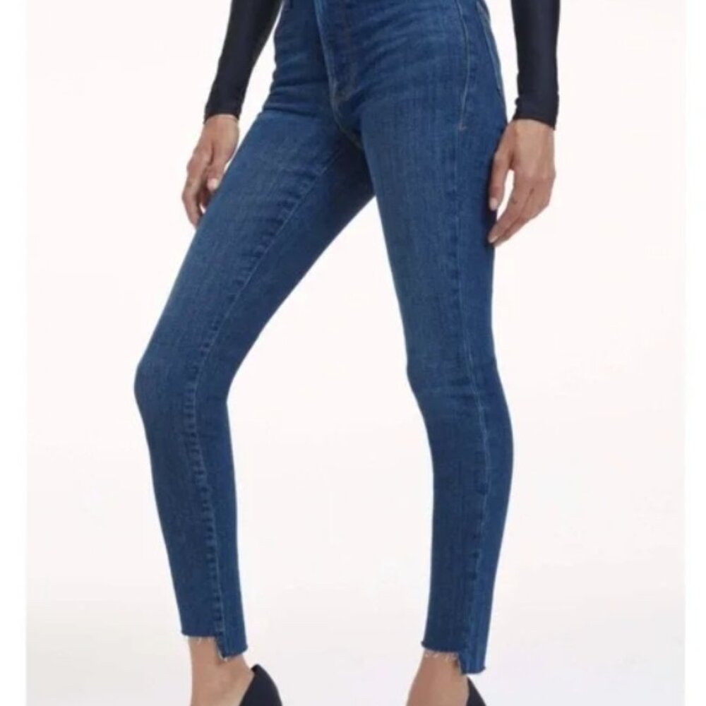 Good American Good Petite Skinny Raw Step Hem - Size 2 (26)